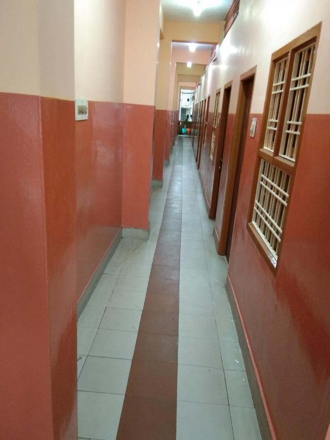 Hotel Sriram Lodge Tirupati Exterior foto