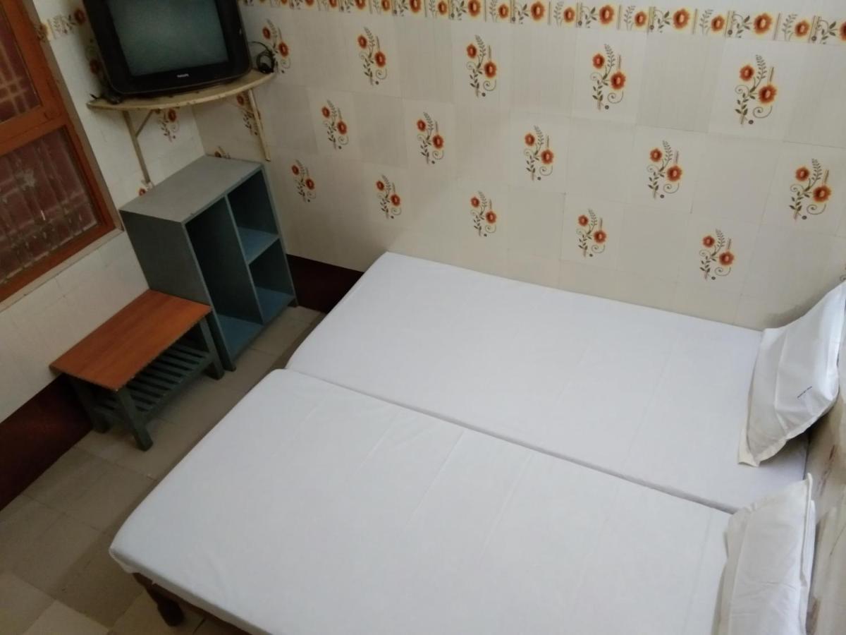 Hotel Sriram Lodge Tirupati Exterior foto